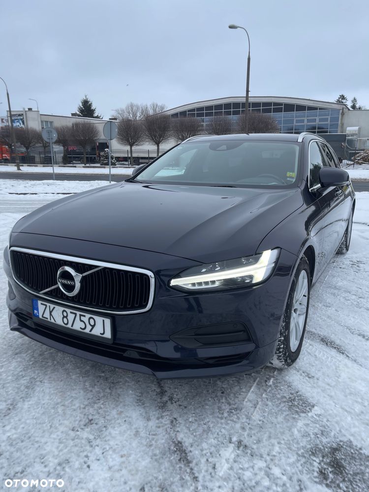 Volvo V90 D4 Momentum - 1