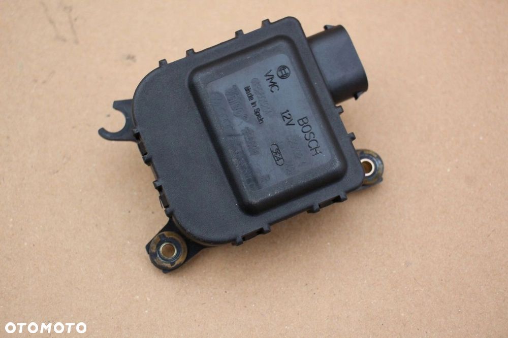 Silniczek nagrzewnicy VW SEAT AUDI SKODA 8D2820511C - 1