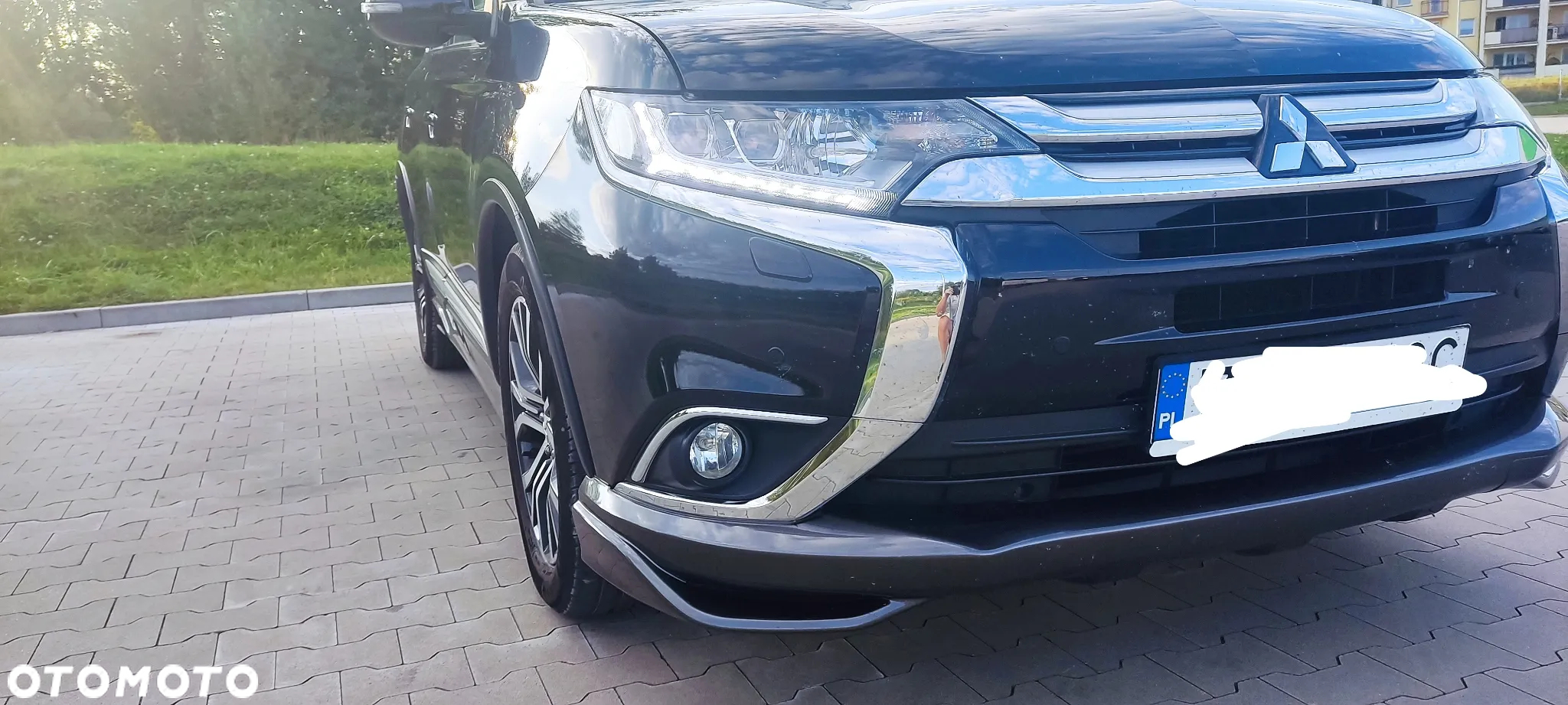 Mitsubishi Outlander 2.0 Intense Comfort 4WD CVT - 2
