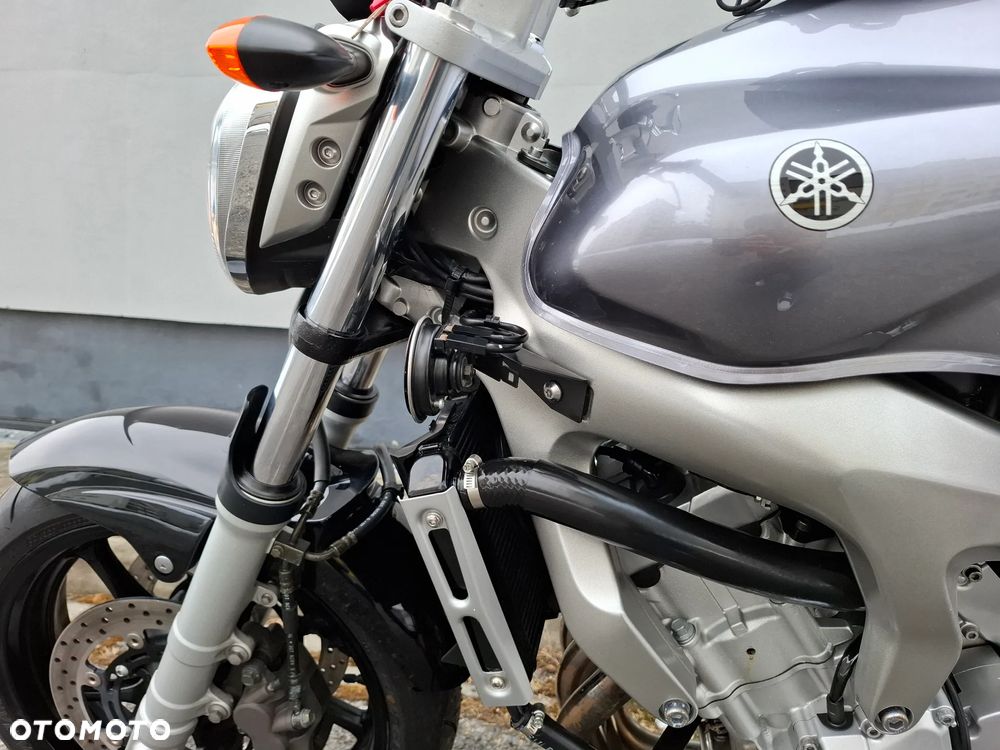 Yamaha FZ6 - 31