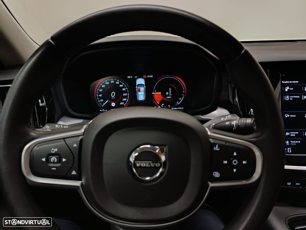 Volvo V60 2.0 T6 AWD TE R-Design Expression - 22