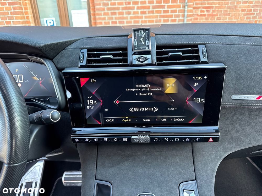 DS Automobiles DS 7 Crossback 1.6 PureTech Performance Line + - 35