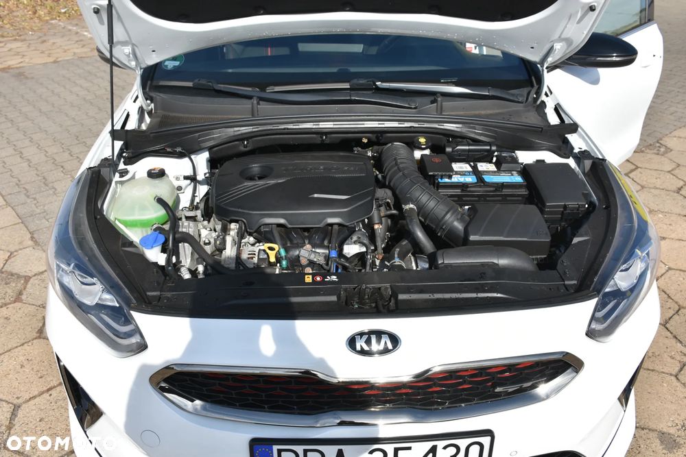 Kia ProCeed 1.6 T-GDI DCT7 OPF GT - 26