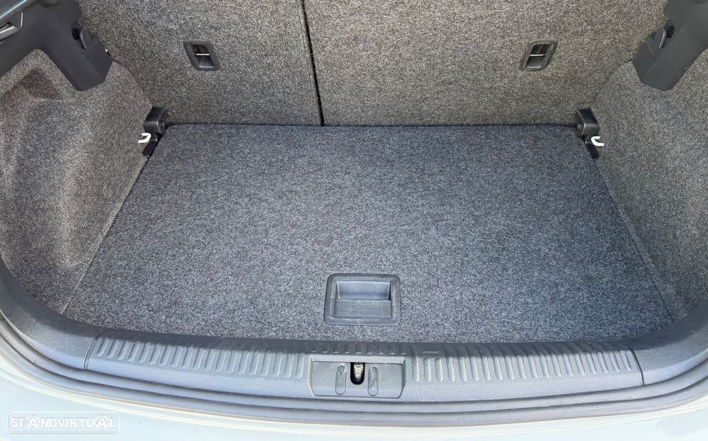 VW Polo 1.4 TDi BlueMotion - 28