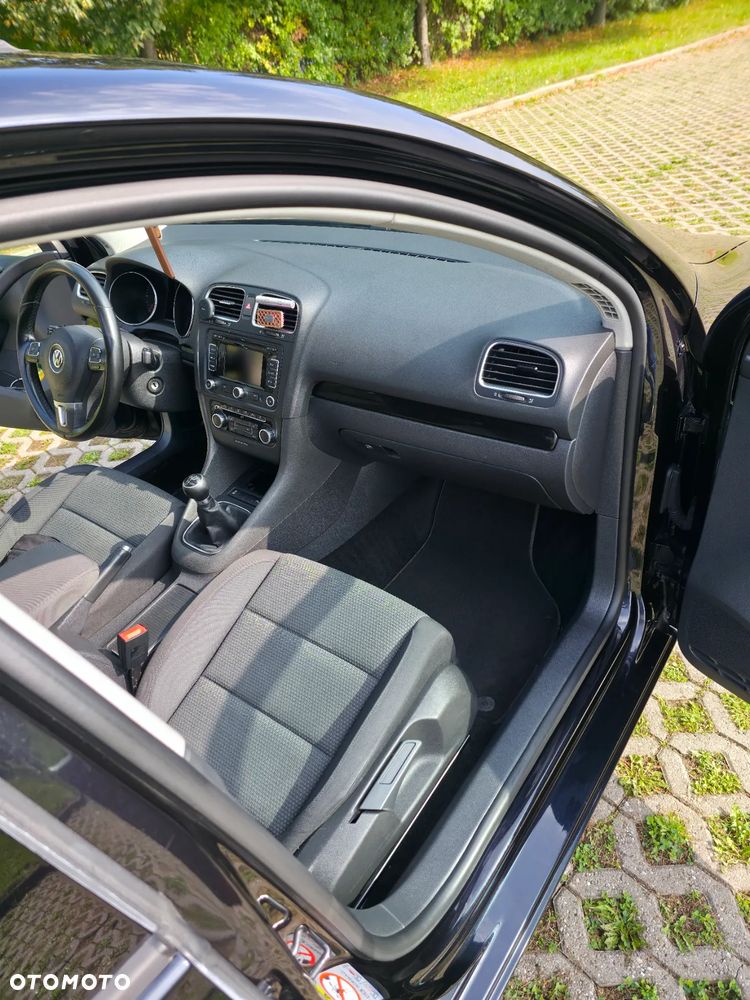 Volkswagen Golf VI 1.6 TDI Comfortline - 16