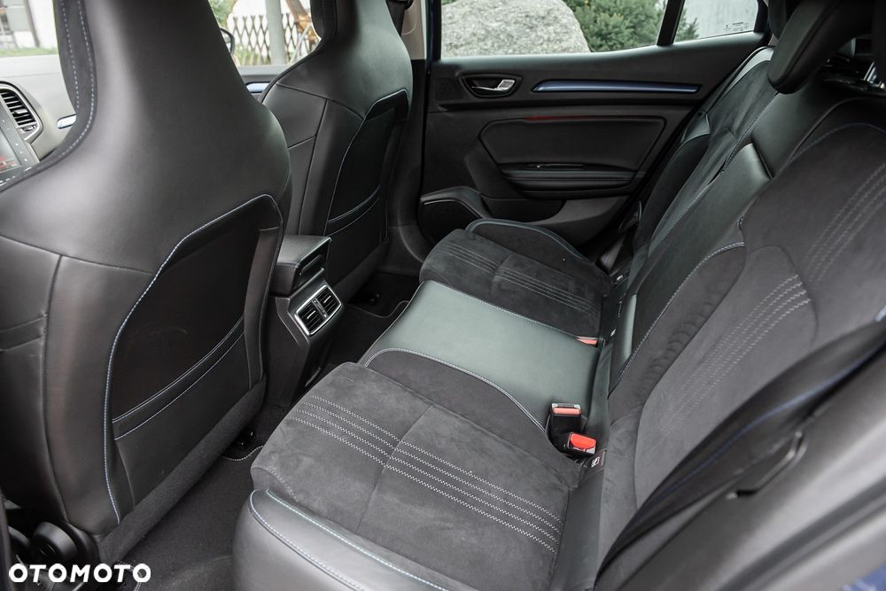 Renault Megane ENERGY TCe 205 EDC GT - 26