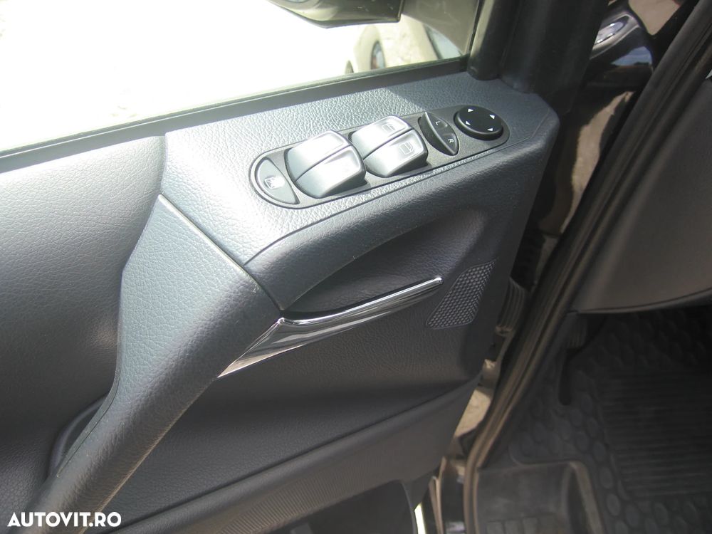 Mercedes-Benz VIANO  7 LOC, AUTOMATA , AC FAȚĂ SPATE, EURO V. MOTOR 3 L. - 13