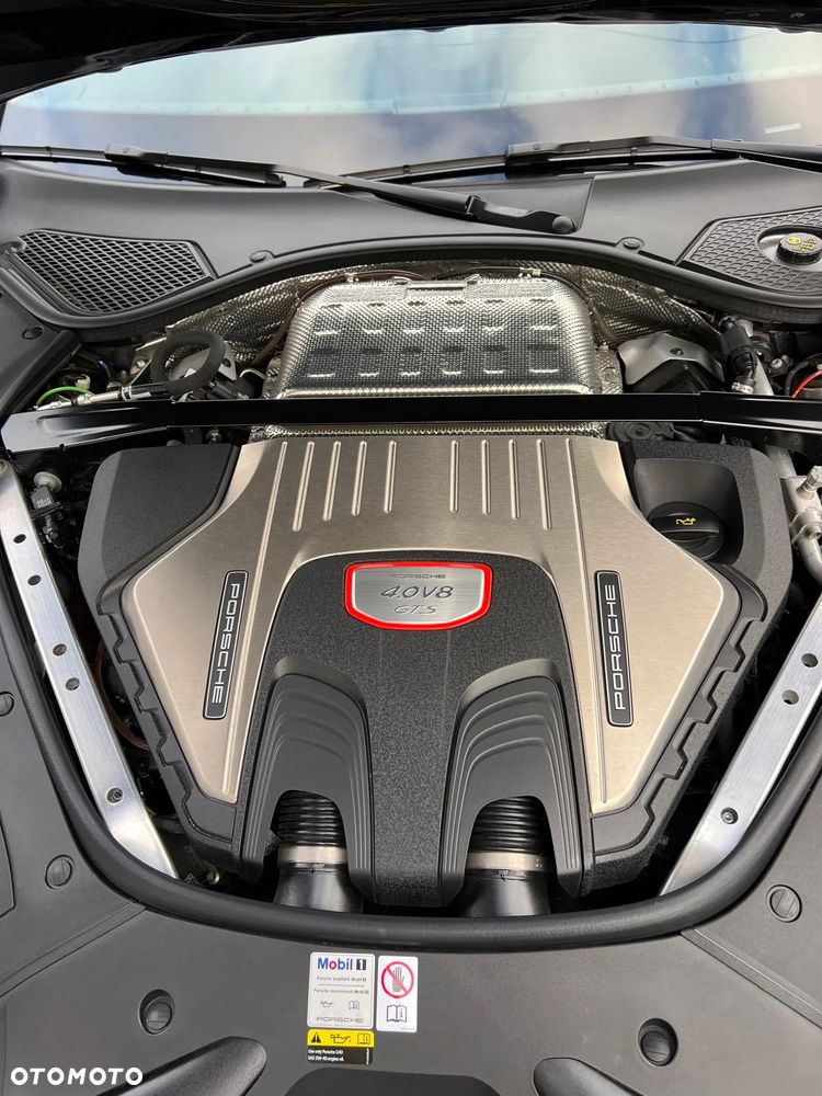 Porsche Panamera - 8