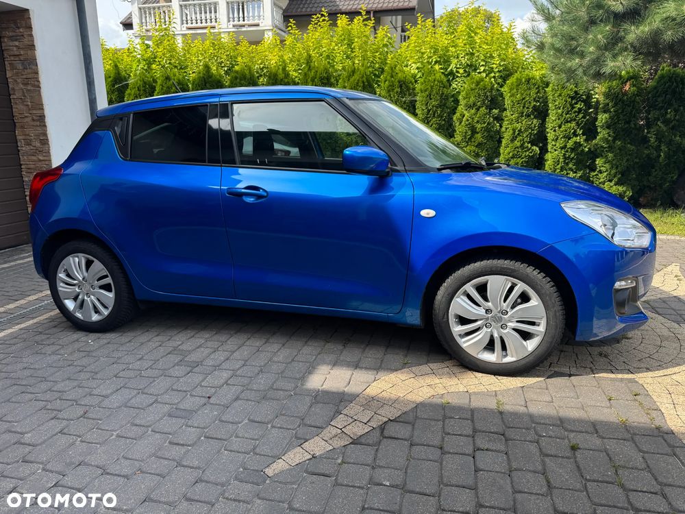 Suzuki Swift 1.2 SHVS Premium Plus - 9