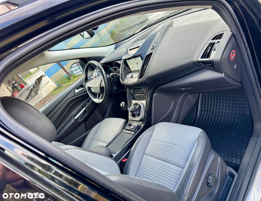 Ford Kuga 2.0 TDCi 4WD Titanium - 12