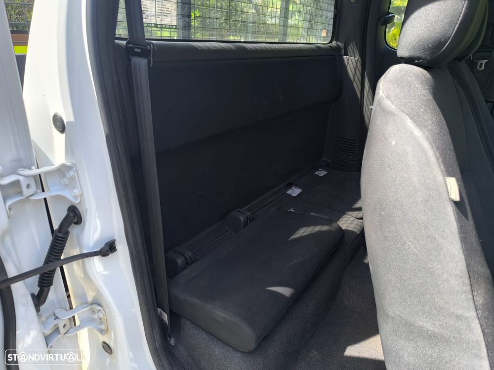 Isuzu D-Max 4X4 3 Lug - 15
