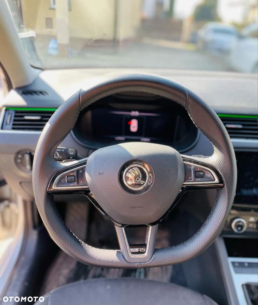 Skoda Octavia 1.4 TSI Ambition - 17