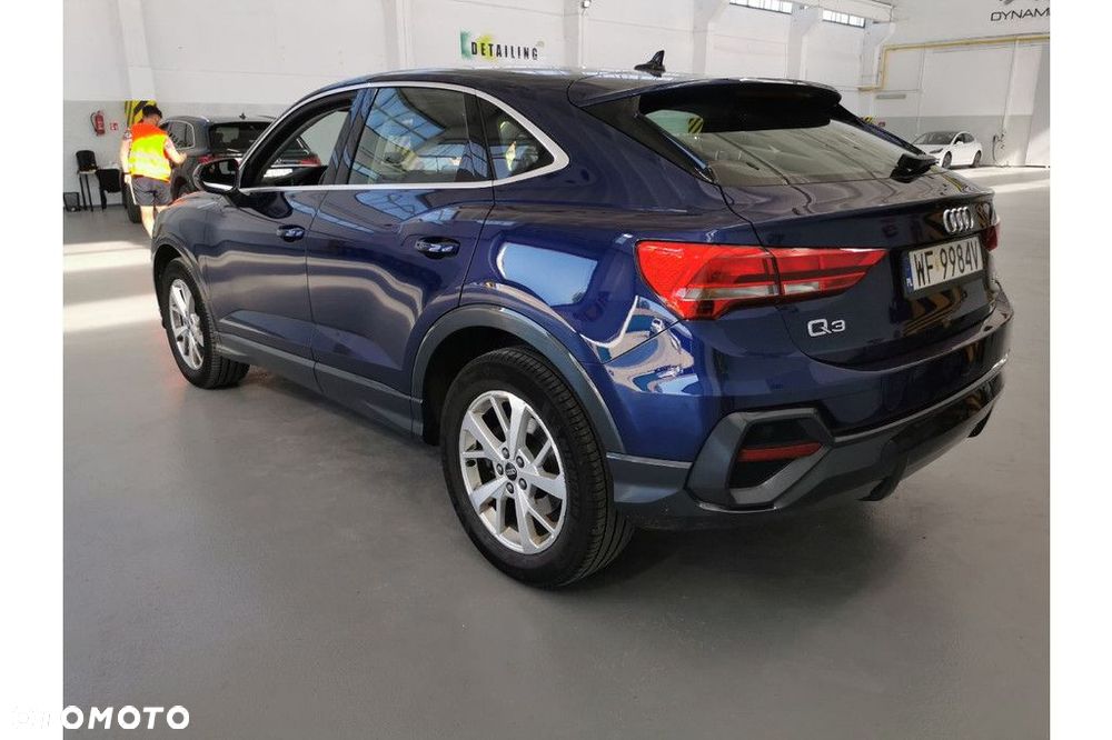 Audi Q3 Sportback - 4