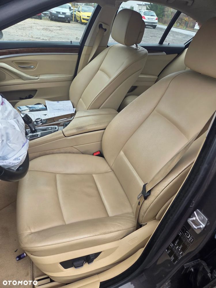 BMW Seria 5 - 24
