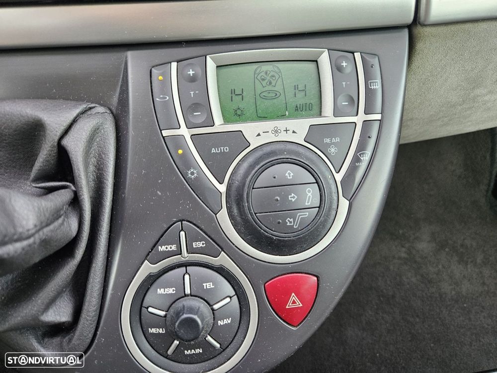 Peugeot 807 2.2 HDi Navteq - 35