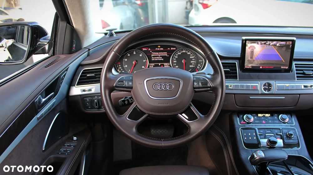 Audi A8 4.2 FSI Quattro - 17