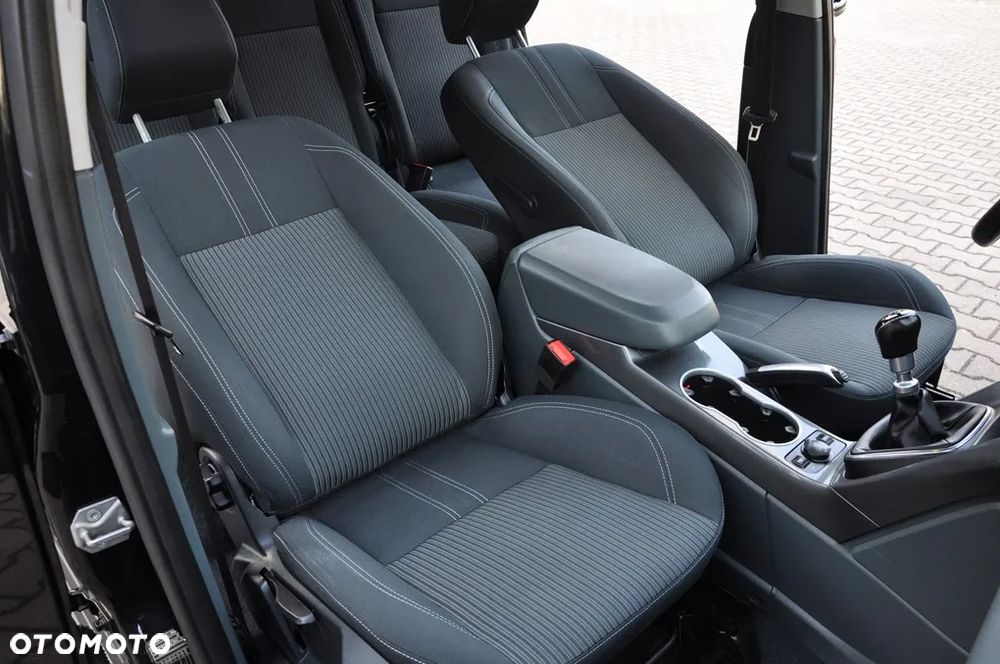 Ford C-MAX 2.0 TDCi Titanium - 6