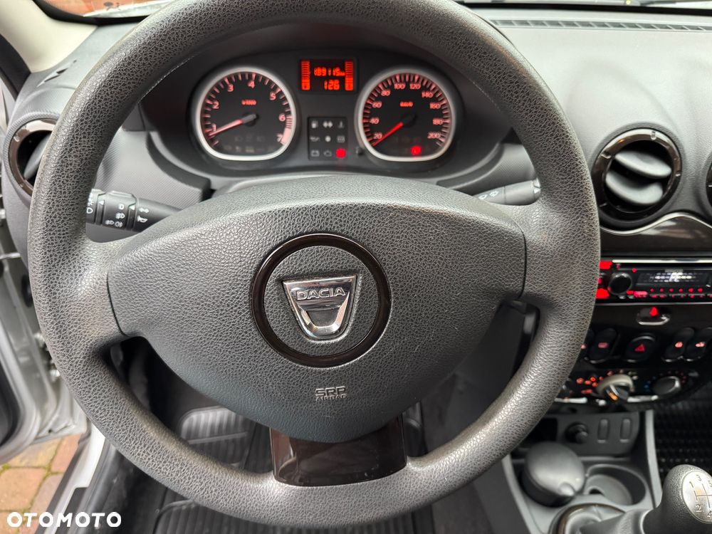 Dacia Duster 1.6 16V 4x2 - 23