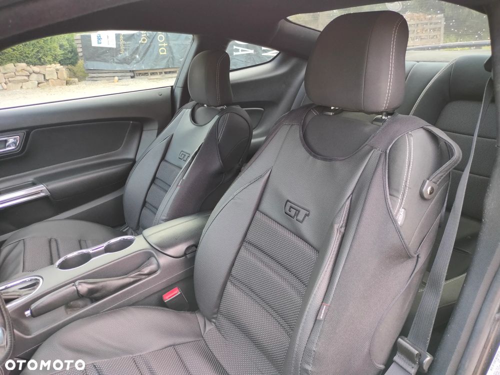 Ford Mustang 3.7 V6 - 13
