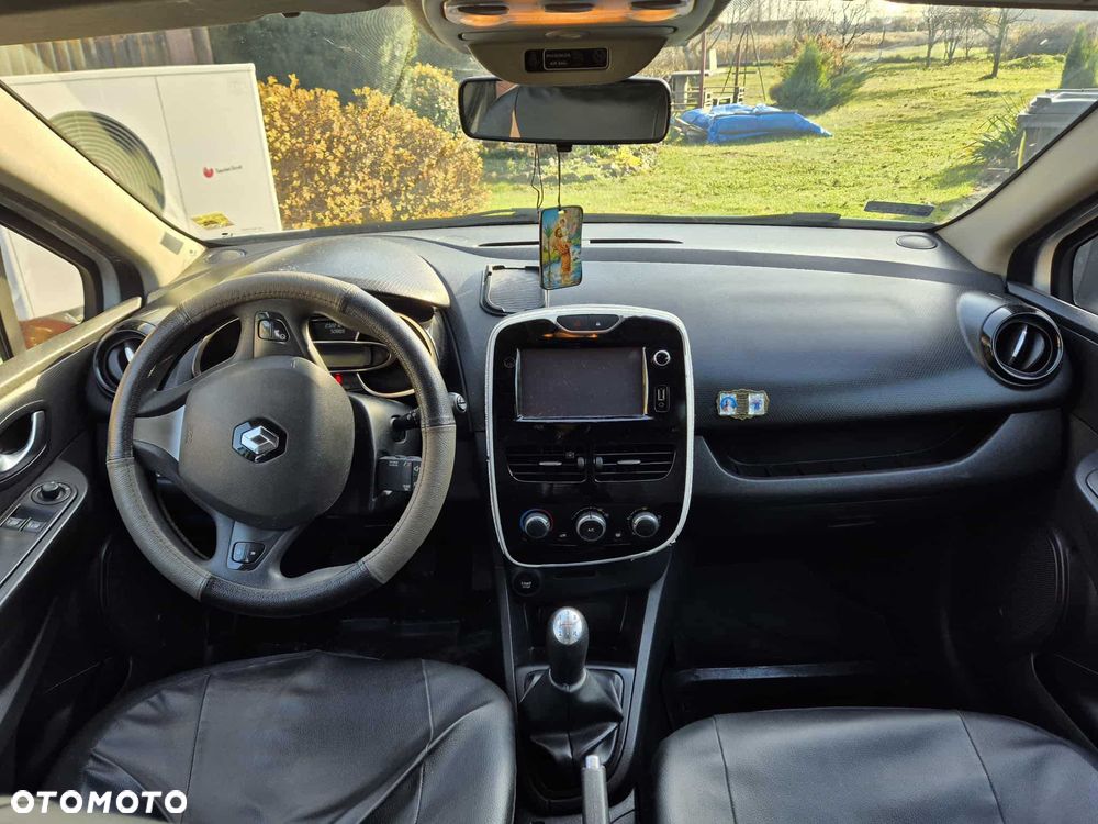 Renault Clio - 5