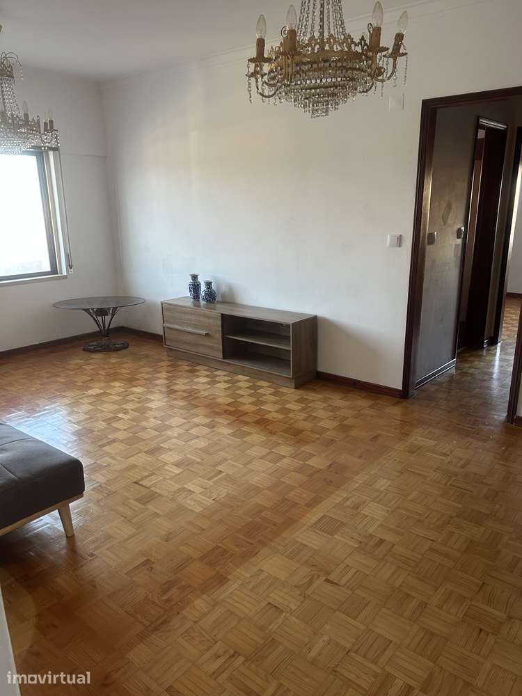 Arrenda-se apartamento T1 - Alverca do Ribateja - Grande imagem: 4/11