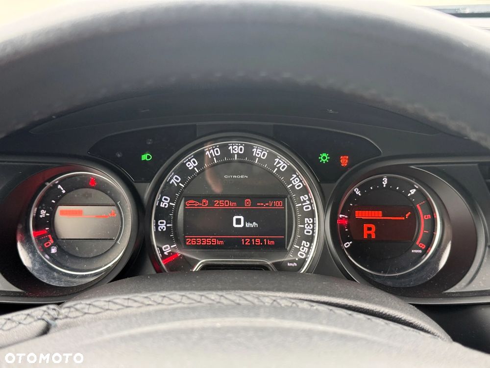 Citroën C5 Cross 2.0 HDi Exclusive - 14