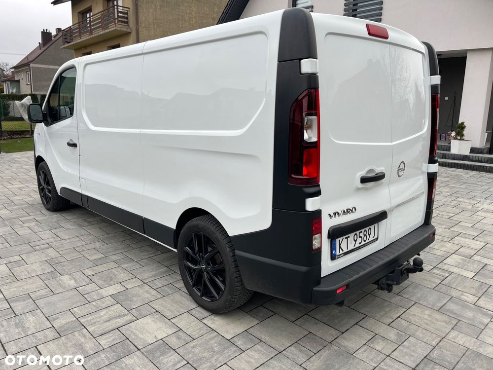 Opel Vivaro - 2
