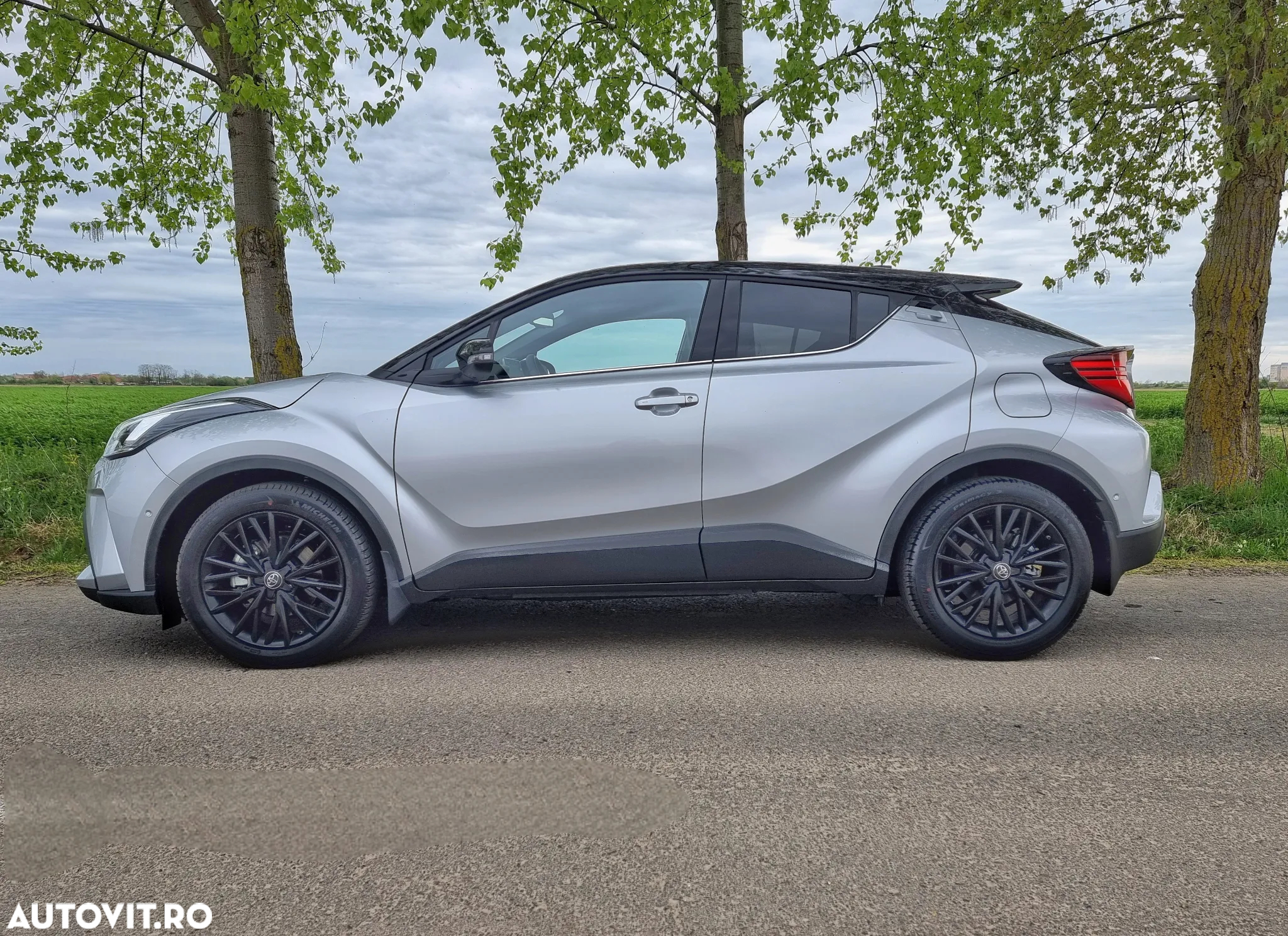 Toyota C-HR 2.0 HSD 184 CP 4x2 CVT C-lassy bi-tone - 2
