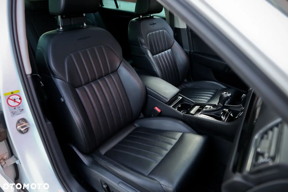 Skoda Superb 2.0 TDI 4x4 DSG L&K - 24