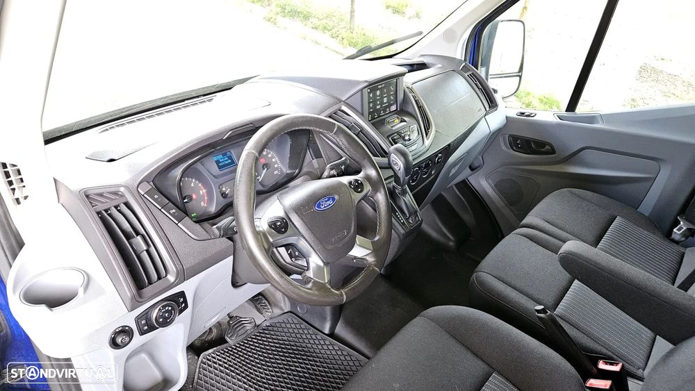 Ford Transit L2H2 2.0 TDCI Caixa automática - 130 CV - 12