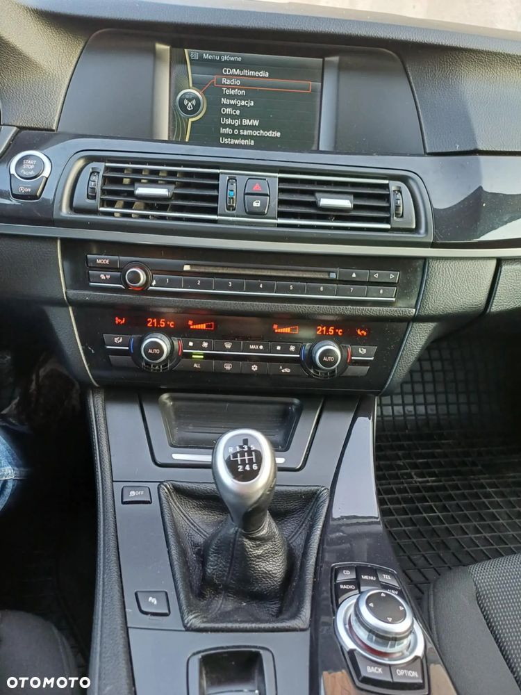 BMW Seria 5 520d - 12