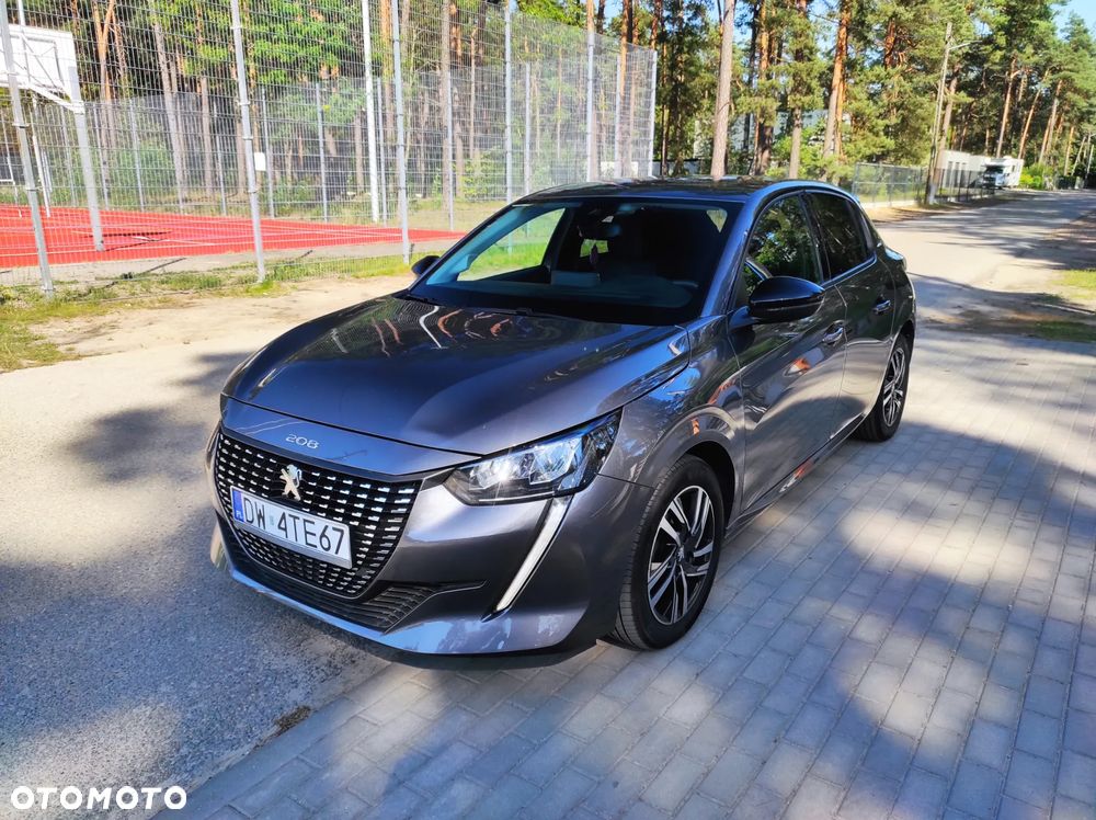 Peugeot 208 - 17
