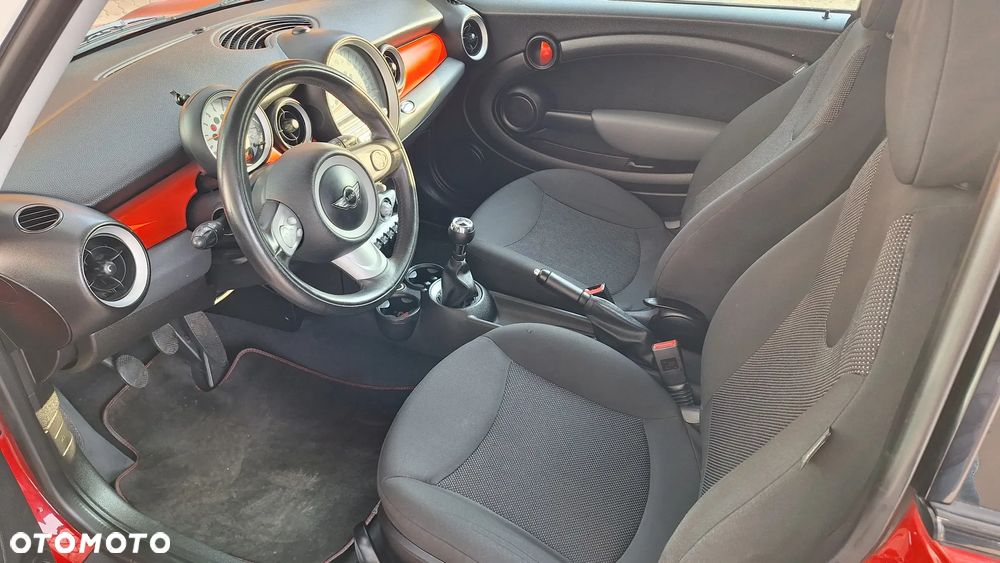 MINI ONE Standard - 12