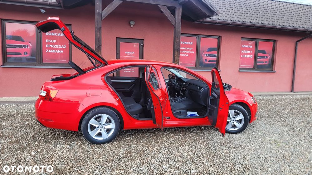 Skoda Octavia 1.5 TSI ACT Ambition - 6