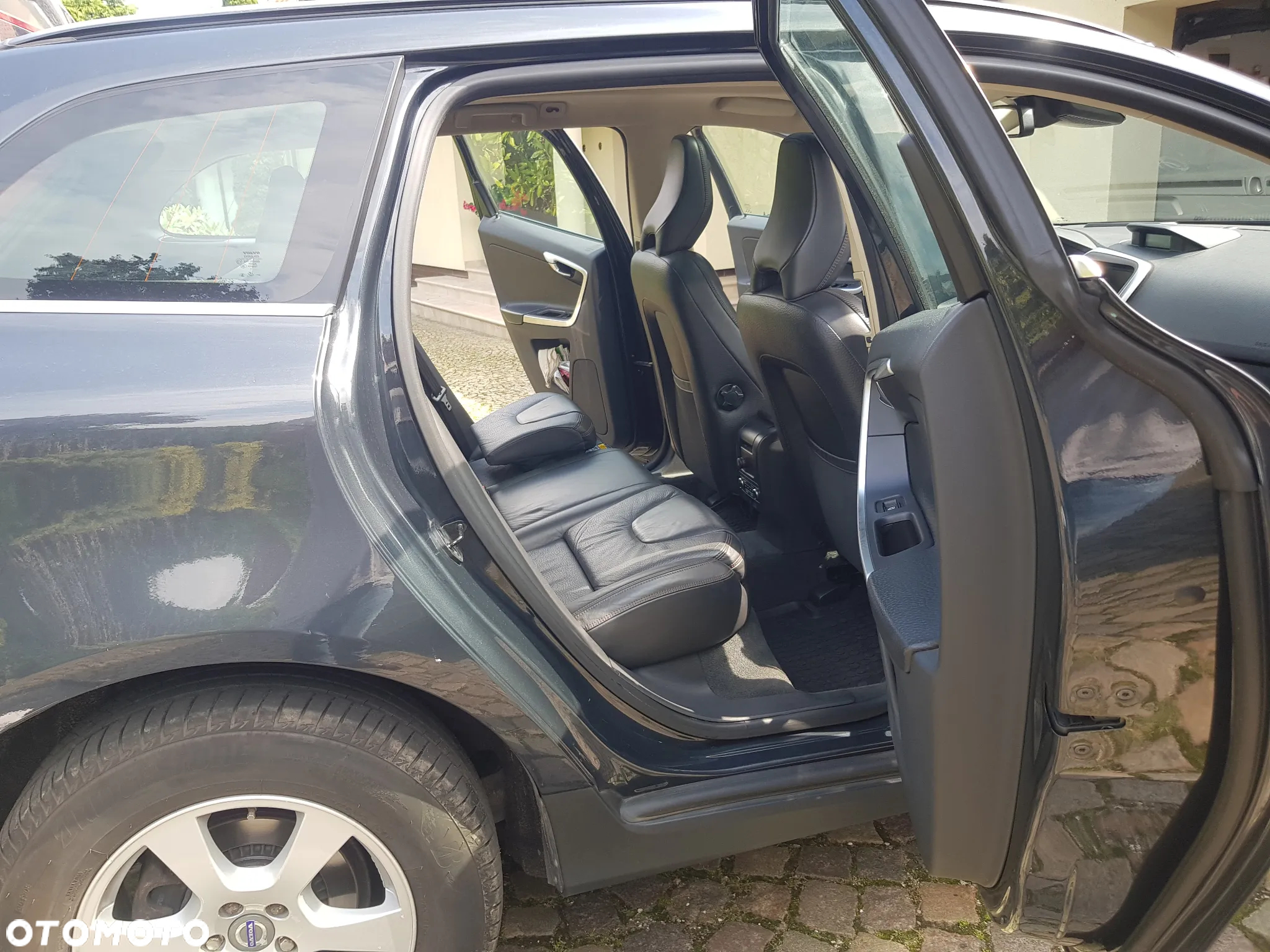 Volvo XC 60 D5 AWD Summum - 15