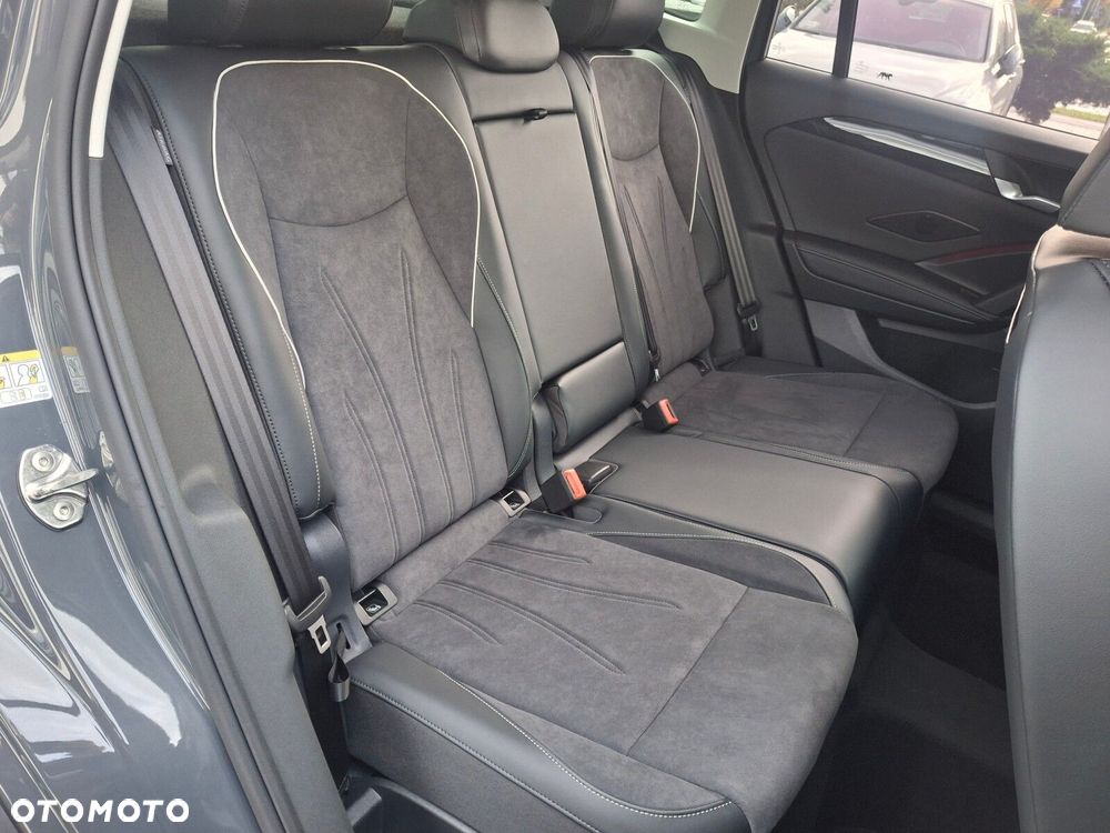 Volkswagen Tiguan - 23