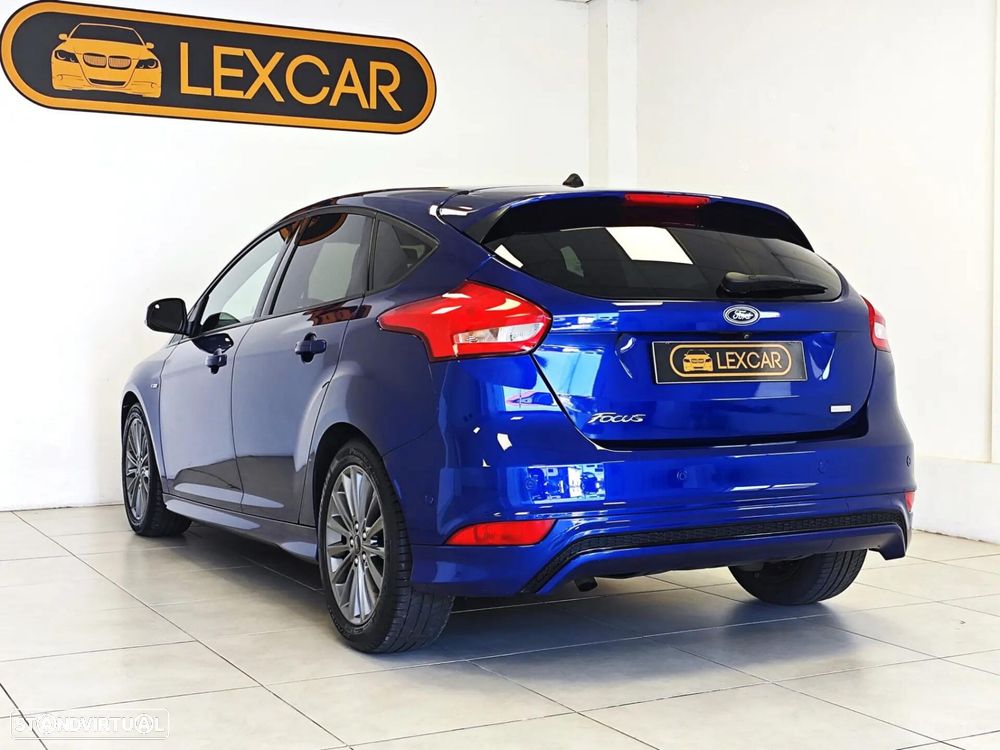 Ford Focus 1.0 EcoBoost ST-Line Aut. - 24