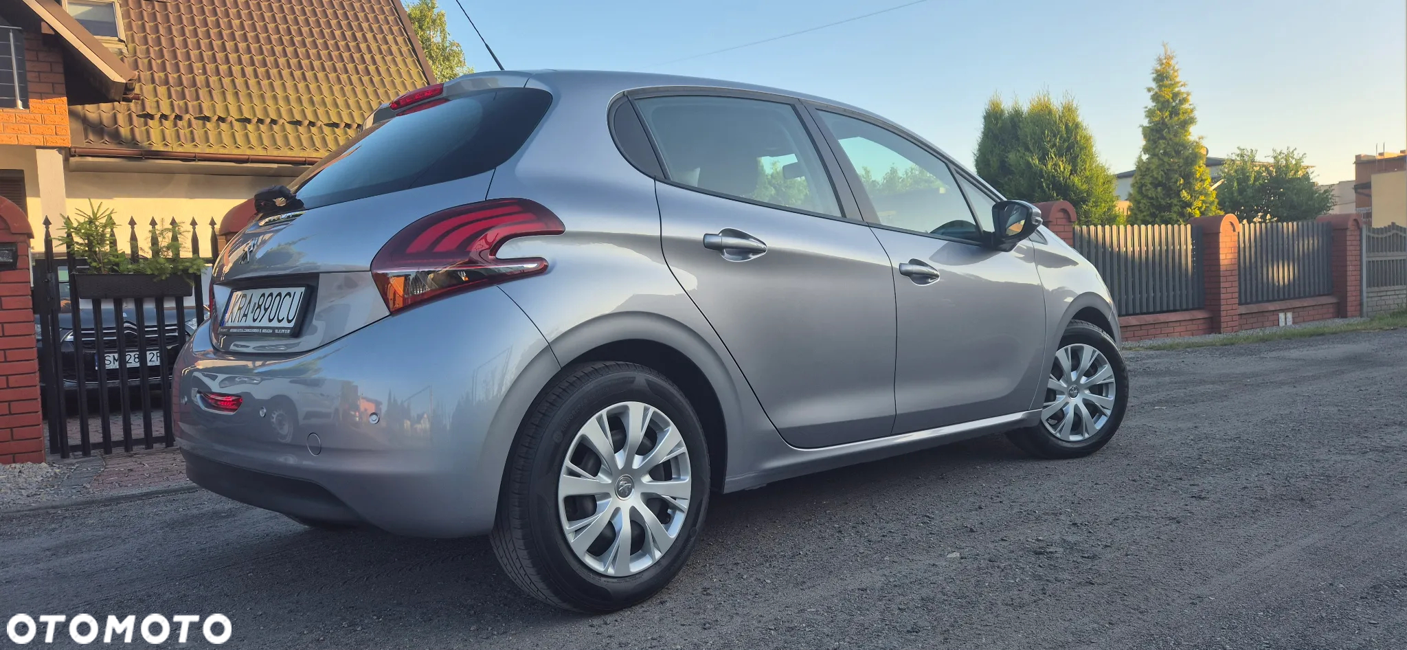 Peugeot 208 1.5 BlueHDi Active Pack S&S - 2