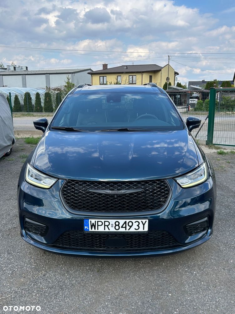 Chrysler Pacifica - 6