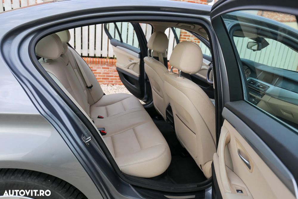 BMW Seria 5 ver-525d-aut- - 14