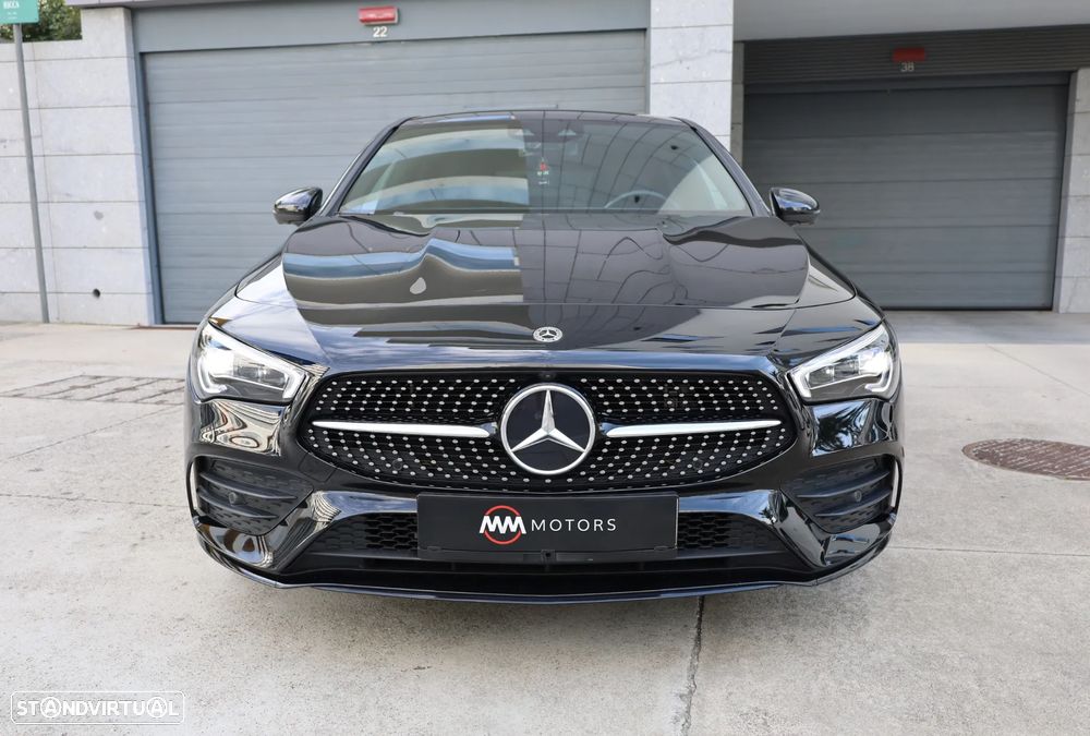 Mercedes-Benz CLA 250 e Shooting Brake AMG Line - 3