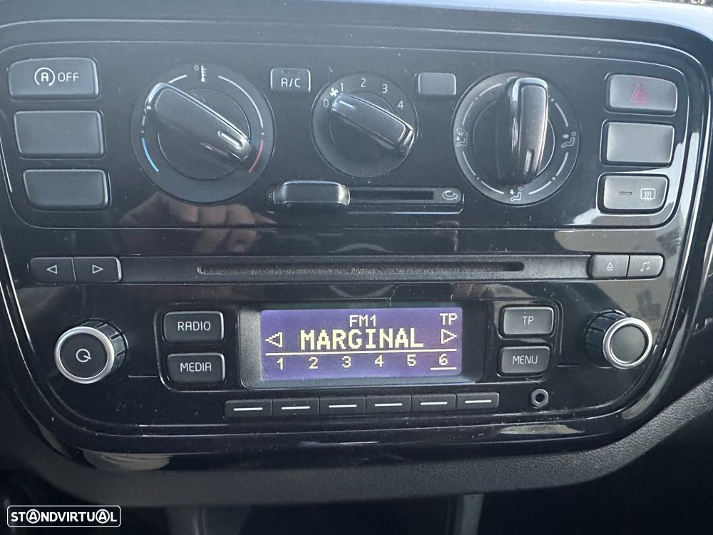 VW Up! 1.0 BlueMotion Move - 16