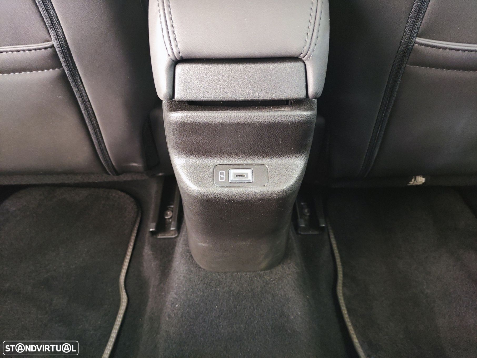 Jeep Avenger 1.2 GSE T3 Altitude - 30