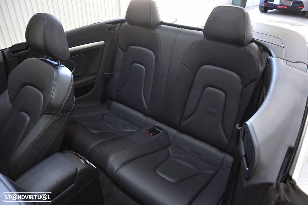 Audi A5 Cabrio 2.0 TDi S-line - 20