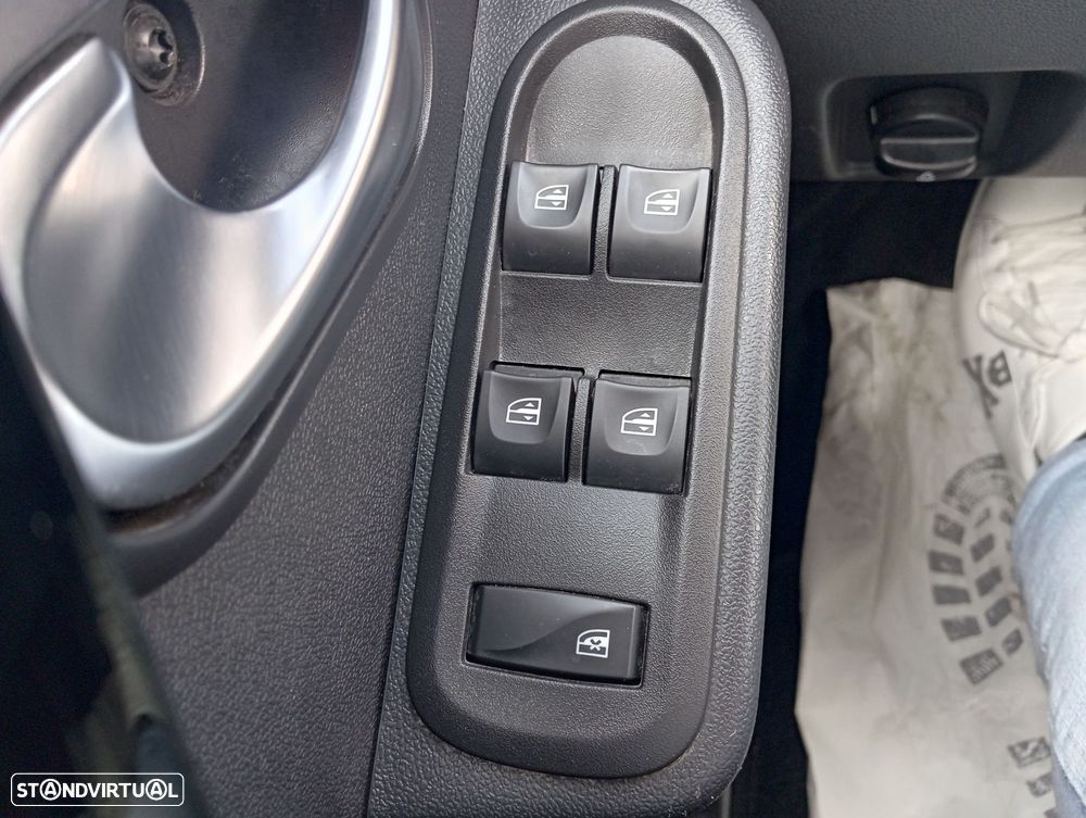 Dacia Duster 1.2 TCe Prestige - 12