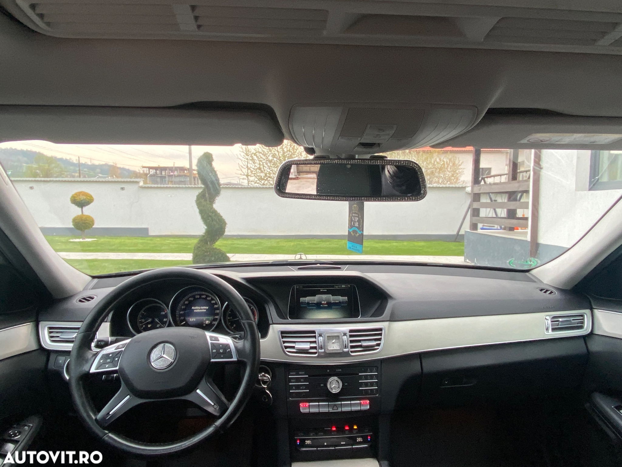 Mercedes-Benz E 200 BlueTEC 7G-TRONIC - 9