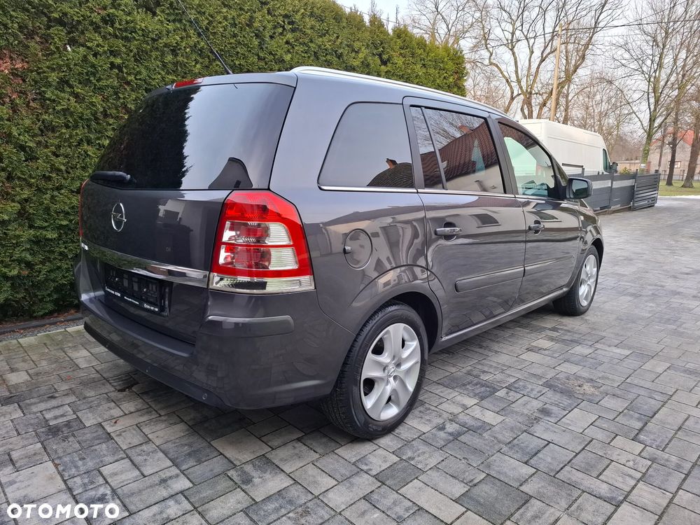 Opel Zafira 1.8 Innovation 110 Jahre - 6