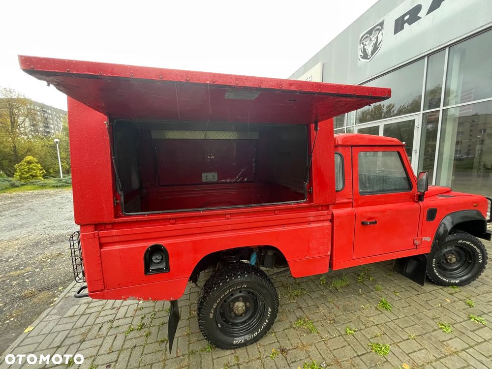 Land Rover Defender - 16