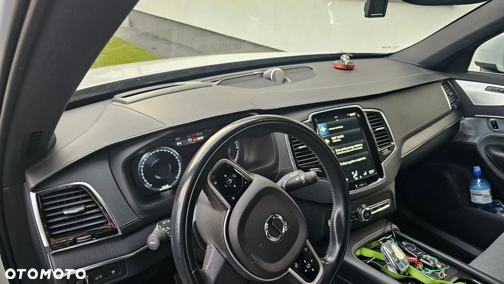 Volvo XC 90 T8 AWD Plug-In Hybrid Inscription 7os - 8
