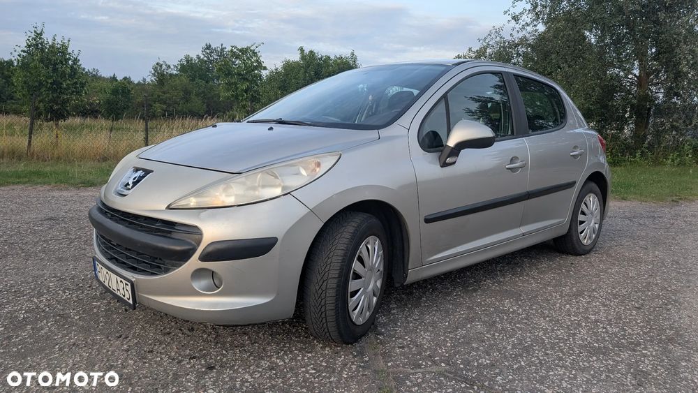 Peugeot 207 1.4 16V Trendy - 3